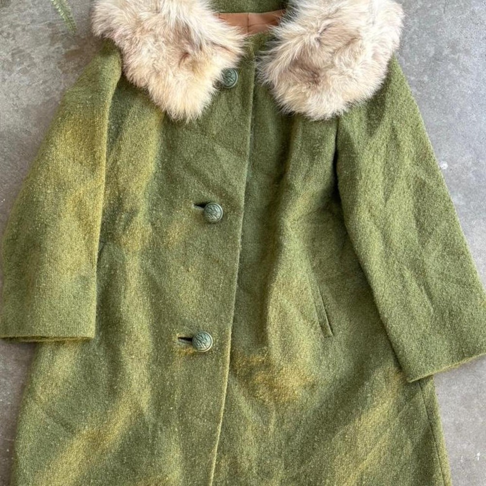Vintage 60s Green Wool Coat Faux Fur Collar Mod Mid Century Button Front Jacket - Picture 2 of 3
